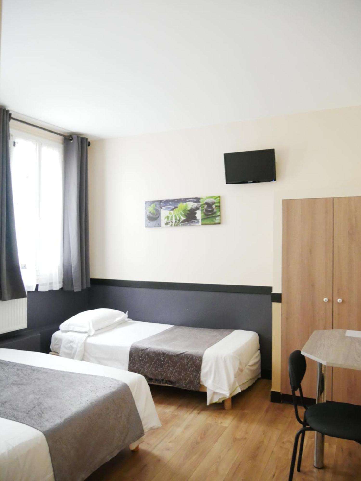 Hotel Des Bains A 10 Min De Paris Мезонз-Альфор Екстер'єр фото
